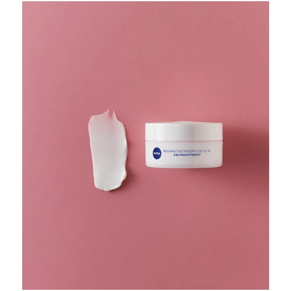 NIVEA Crema de Día Nutritiva Spf 30 - Imagen 3