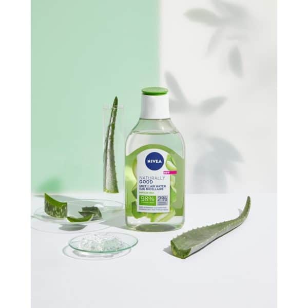 NIVEA Naturally Good Agua Micelar 400ml - Imagen 3