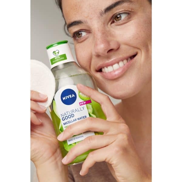 NIVEA Naturally Good Agua Micelar 400ml - Imagen 4